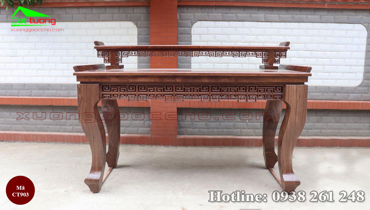 Bàn thờ tam cấp