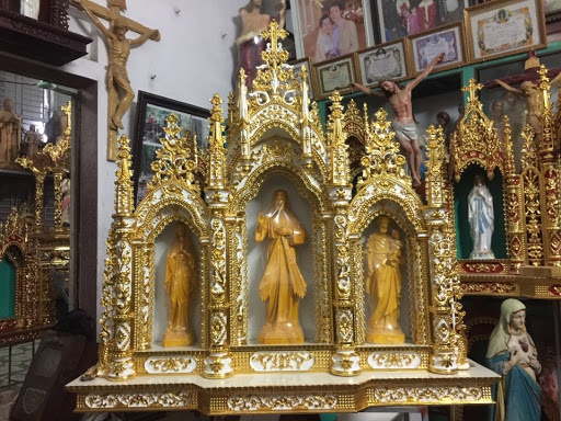 Những mẫu bàn thờ chúa đẹp sang trọng và hiện đại